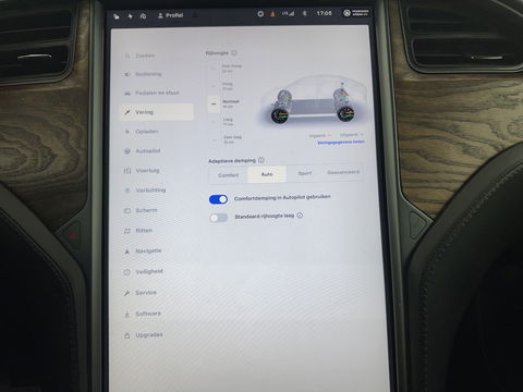 Tesla Model X Long Range [ 7-Pers. ] Aut. *PANO-WINDOW | AUTO-PILOT | LUXURY-LEATHER | TOP-VIEW | NAVI-FULLMAP | FULL-LED | AIR-SUSPENSION | DIGI-COCKPIT | KEYLESS | CAMERA | DAB+ | HEATED-COMFORTSEATS | 22''ALU*