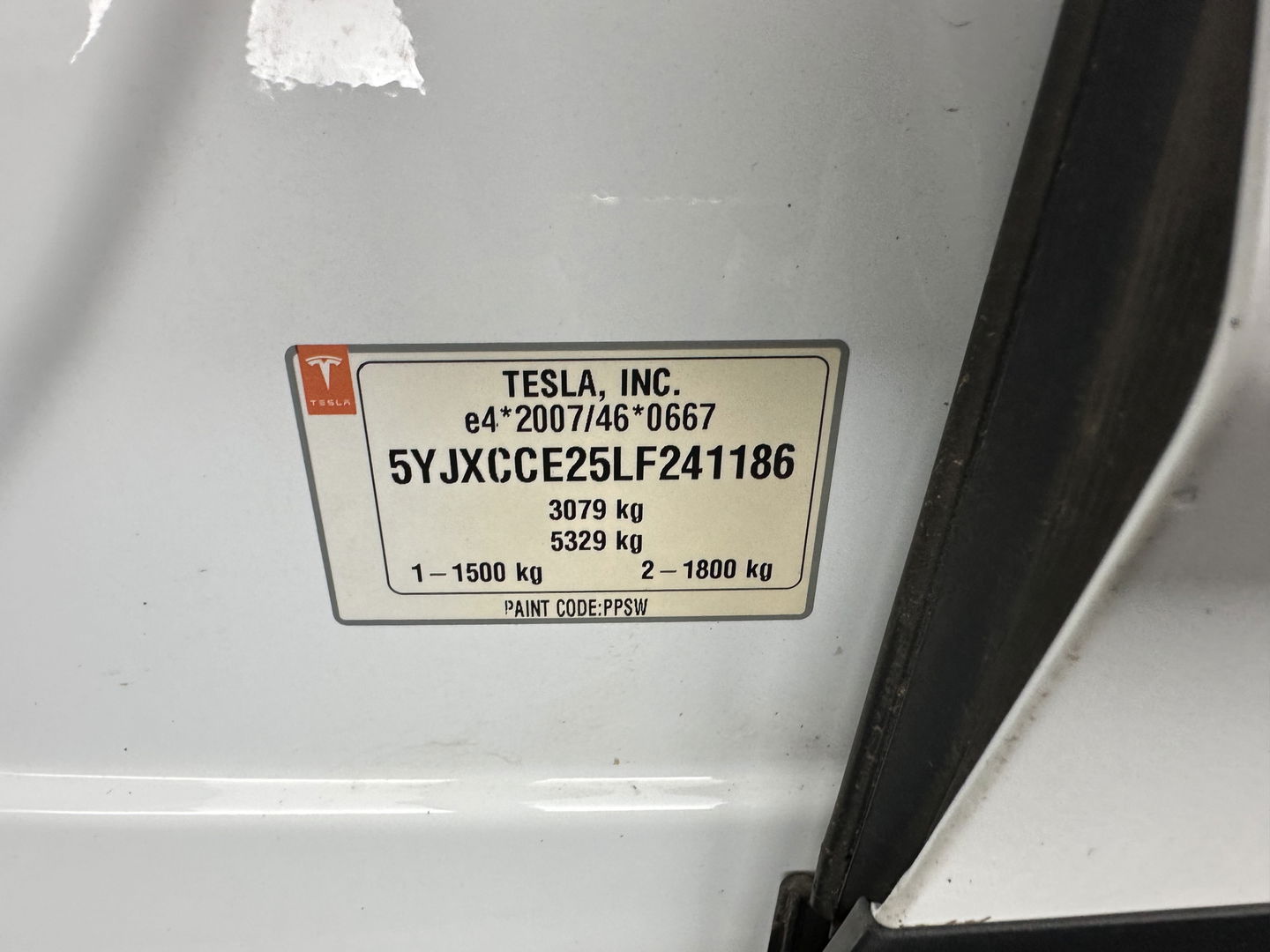 Tesla Model X Long Range [ 7-Pers. ] Aut. *PANO-WINDOW | AUTO-PILOT | LUXURY-LEATHER | TOP-VIEW | NAVI-FULLMAP | FULL-LED | AIR-SUSPENSION | DIGI-COCKPIT | KEYLESS | CAMERA | DAB+ | HEATED-COMFORTSEATS | 22''ALU*