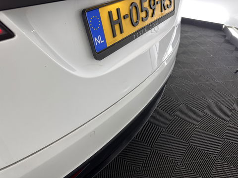 Tesla Model X Long Range [ 7-Pers. ] Aut. *PANO-WINDOW | AUTO-PILOT | LUXURY-LEATHER | TOP-VIEW | NAVI-FULLMAP | FULL-LED | AIR-SUSPENSION | DIGI-COCKPIT | KEYLESS | CAMERA | DAB+ | HEATED-COMFORTSEATS | 22''ALU*