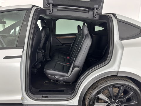 Tesla Model X Long Range [ 7-Pers. ] Aut. *PANO-WINDOW | AUTO-PILOT | LUXURY-LEATHER | TOP-VIEW | NAVI-FULLMAP | FULL-LED | AIR-SUSPENSION | DIGI-COCKPIT | KEYLESS | CAMERA | DAB+ | HEATED-COMFORTSEATS | 22''ALU*