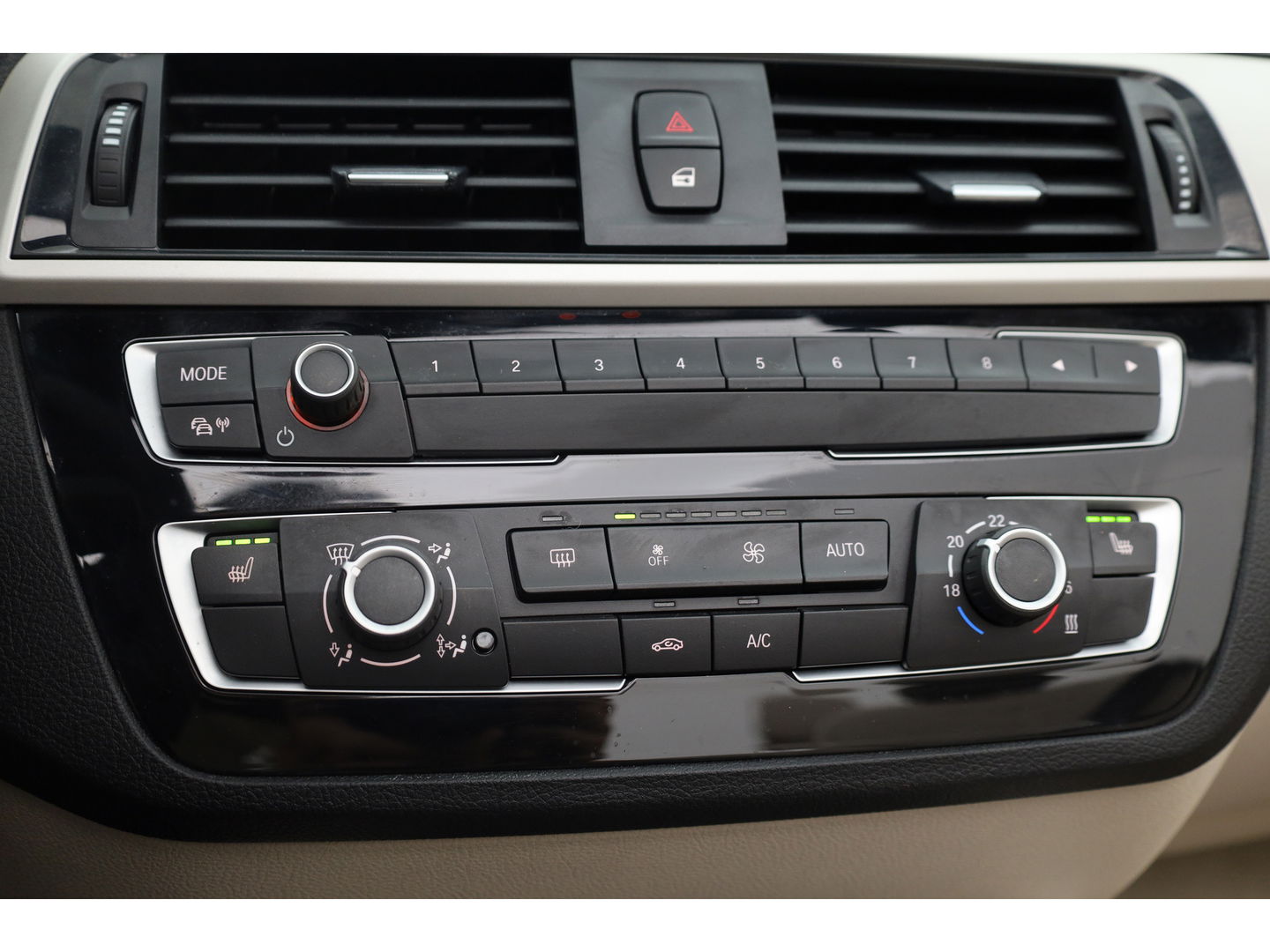 BMW 2 Serie Cabrio 220d | Leder | Stoelverw. | Navi | LED | PDC | Cruise