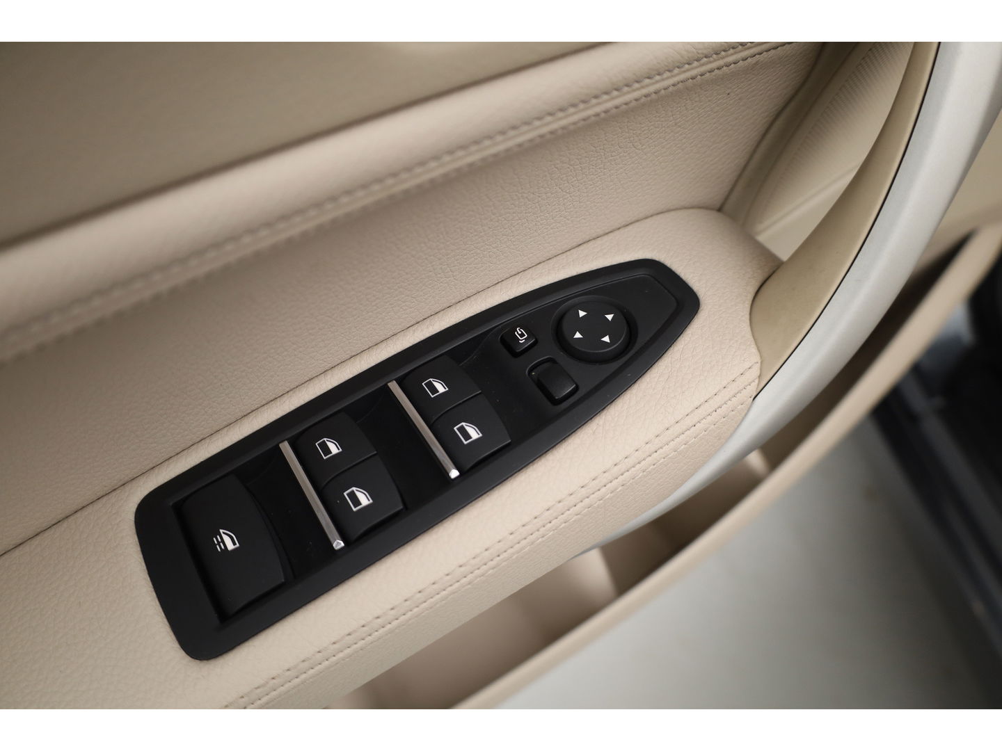 BMW 2 Serie Cabrio 220d | Leder | Stoelverw. | Navi | LED | PDC | Cruise