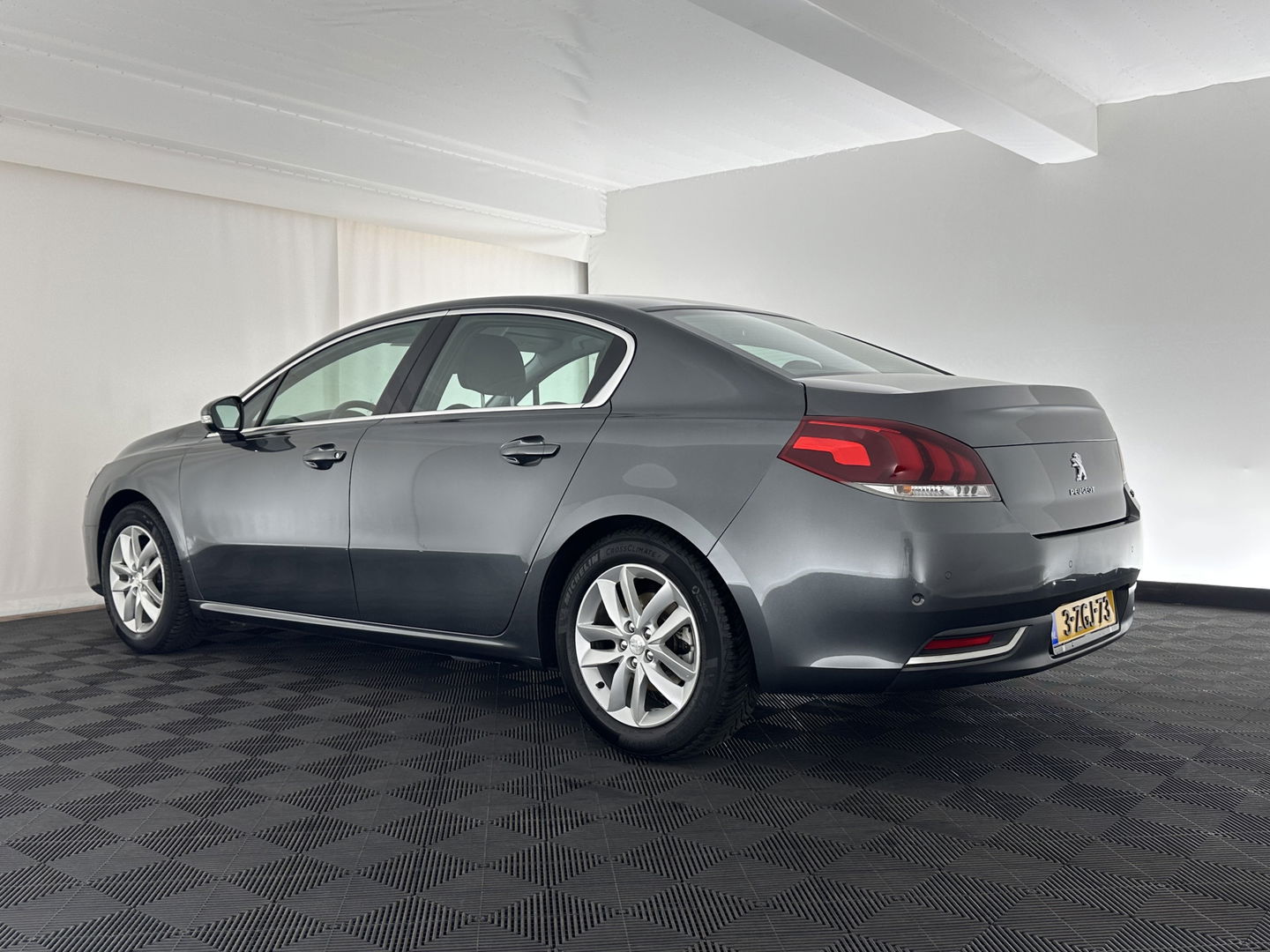 Peugeot 508 1.6 e-THP Première *NAVI-FULLMAP | BLIND-SPOT | COMFORT-SEATS | ECC | PDC | CRUISE | 17''ALU*
