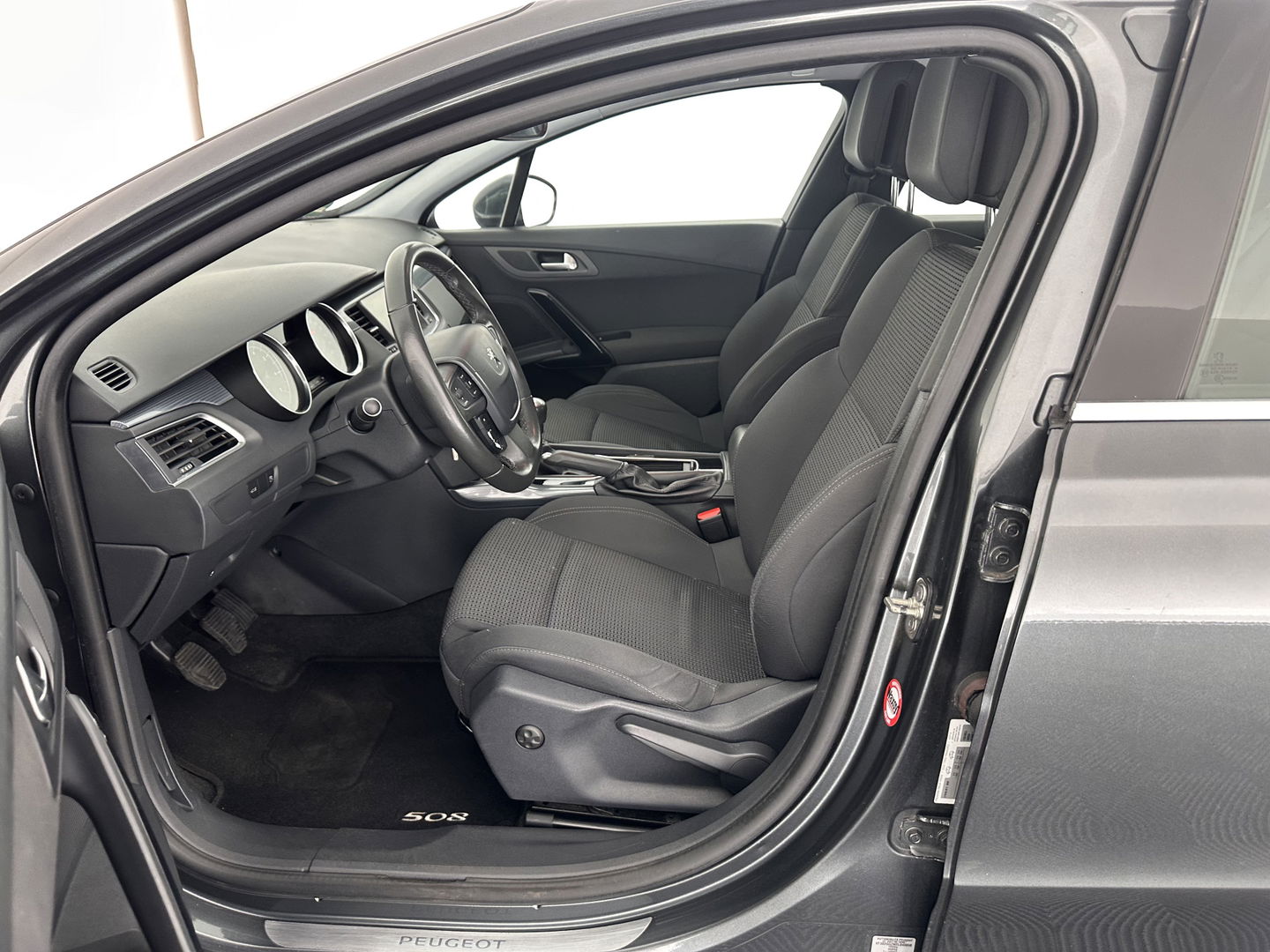 Peugeot 508 1.6 e-THP Première *NAVI-FULLMAP | BLIND-SPOT | COMFORT-SEATS | ECC | PDC | CRUISE | 17''ALU*