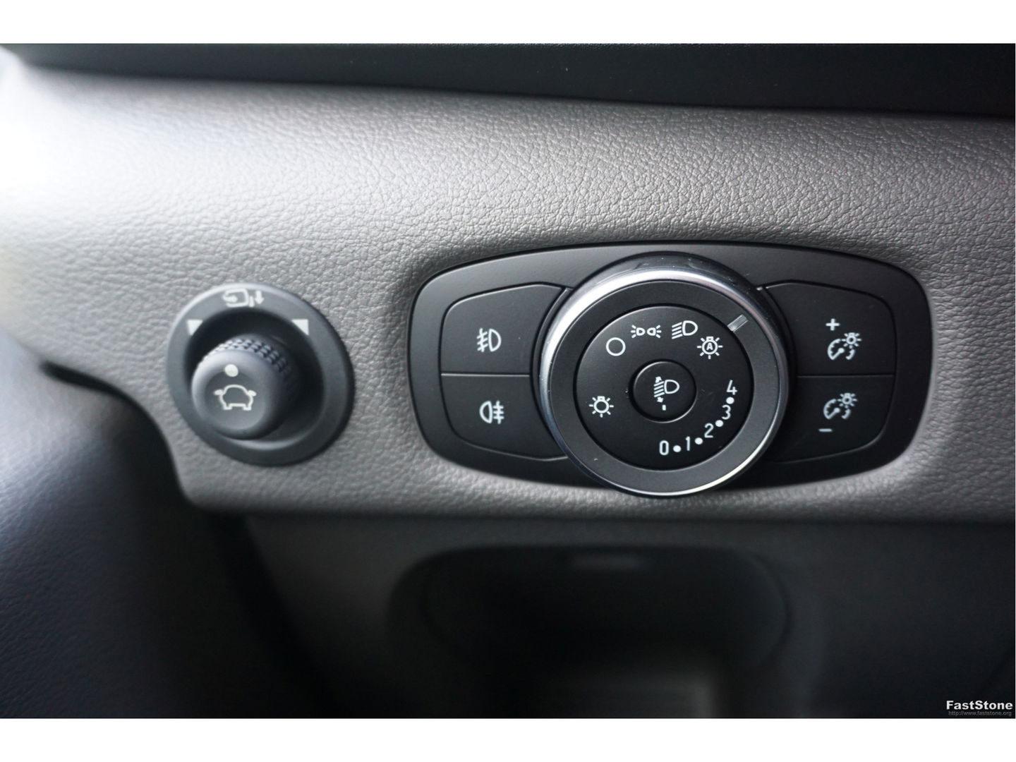 Ford Transit 350L 130PK L4H3 BPM VRIJ!! 12" Sync4 Navi, Trekhaak, Stoel-Stoel!! NR. 437