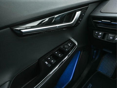 Kia Ev6 Plus 77.4 kWh [ 3-Fase ] (INCL-BTW) *LUXURY-LEATHER | ADAPT-CRUISE | WIDE-SCREEN-DIGI-COCKPIT | MERIDIAN-AUDIO | MEMORY-PACK | FULL-LED | KEYLESS | CAMERA | DAB | BLIND-SPOT | NAVI-FULLMAP | 19''ALU*
