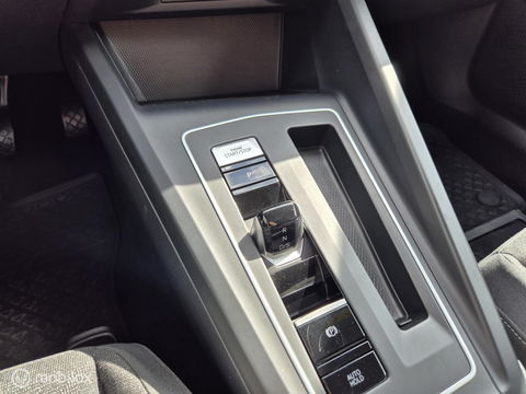 Volkswagen Golf 1.5 eTSI DSG, Digi Dash, Sfeer, Carplay, ACC
