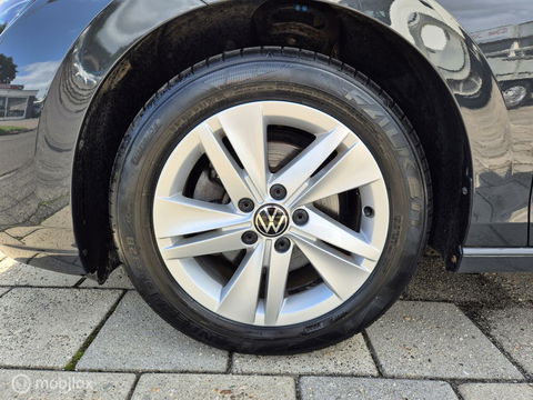 Volkswagen Golf 1.5 eTSI DSG, Digi Dash, Sfeer, Carplay, ACC