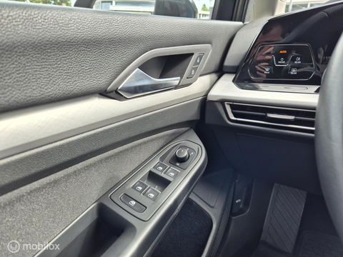 Volkswagen Golf 1.5 eTSI DSG, Digi Dash, Sfeer, Carplay, ACC