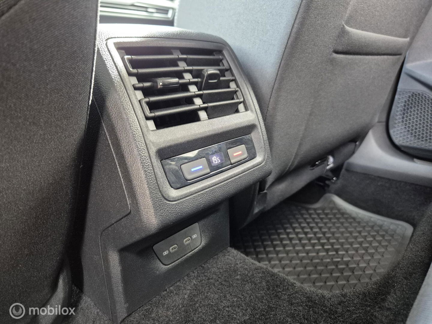 Volkswagen Golf 1.5 eTSI DSG, Digi Dash, Sfeer, Carplay, ACC