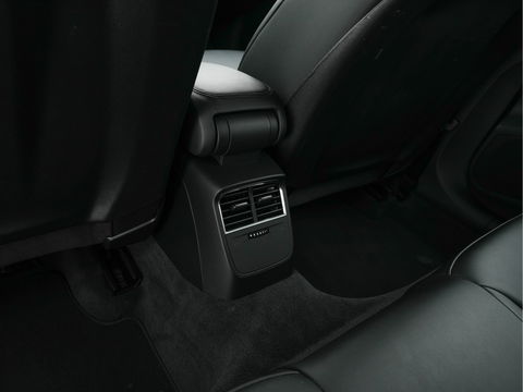 Audi A3 Sportback 1.4 TFSI Ambiente Pro Line Plus g-tron Aut. *1/2LEATHER | XENON | NAVI-FULLMAP | COMFORT-SEATS | ECC | PDC | CRUISE | 16''ALU | TOWBAR*