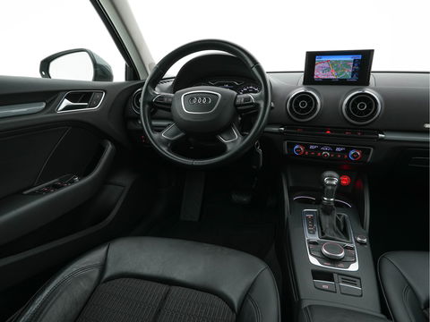 Audi A3 Sportback 1.4 TFSI Ambiente Pro Line Plus g-tron Aut. *1/2LEATHER | XENON | NAVI-FULLMAP | COMFORT-SEATS | ECC | PDC | CRUISE | 16''ALU | TOWBAR*