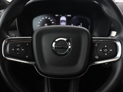 Volvo XC40 1.5 T4 Recharge Inscription Expression | Camera | Carplay | Navigatie | Keyless | Full LED | Climate control | Verwarmde voorruit | Cruise control | PHEV