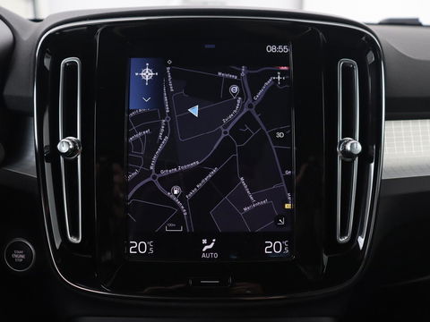 Volvo XC40 1.5 T4 Recharge Inscription Expression | Camera | Carplay | Navigatie | Keyless | Full LED | Climate control | Verwarmde voorruit | Cruise control | PHEV