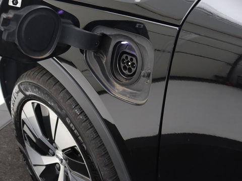 Volvo XC40 1.5 T4 Recharge Inscription Expression | Camera | Carplay | Navigatie | Keyless | Full LED | Climate control | Verwarmde voorruit | Cruise control | PHEV