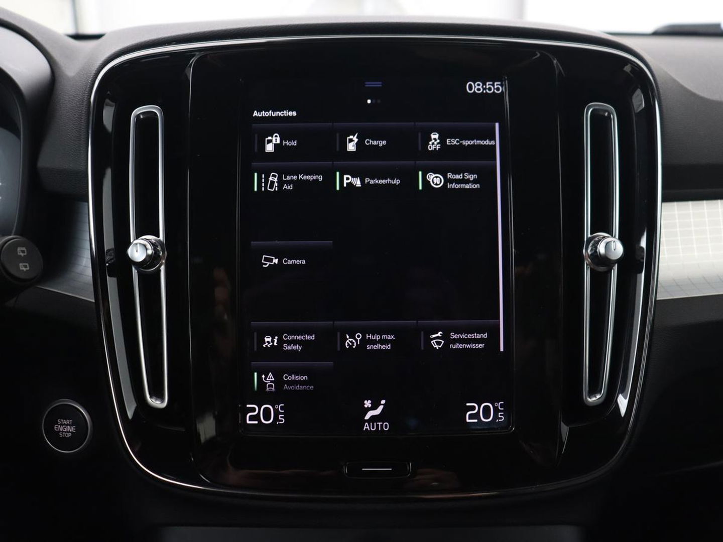 Volvo XC40 1.5 T4 Recharge Inscription Expression | Camera | Carplay | Navigatie | Keyless | Full LED | Climate control | Verwarmde voorruit | Cruise control | PHEV