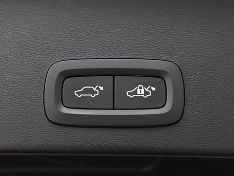 Volvo XC40 1.5 T4 Recharge Inscription Expression | Camera | Carplay | Navigatie | Keyless | Full LED | Climate control | Verwarmde voorruit | Cruise control | PHEV