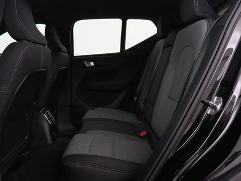 Volvo XC40 1.5 T4 Recharge Inscription Expression | Camera | Carplay | Navigatie | Keyless | Full LED | Climate control | Verwarmde voorruit | Cruise control | PHEV