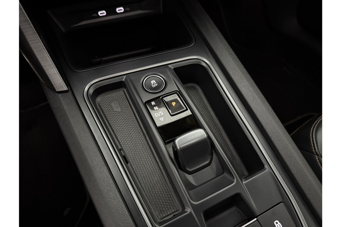 CUPRA Leon 1.4 e-Hybrid VZ Copper Edition 245PK Pano Camera LED Carplay Sfeer Virtual Clima Cruise Navi PDC 19''LMV