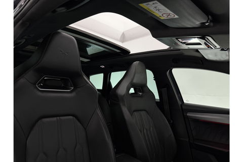 CUPRA Leon 1.4 e-Hybrid VZ Copper Edition 245PK Pano Camera LED Carplay Sfeer Virtual Clima Cruise Navi PDC 19''LMV