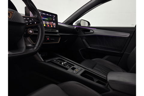 CUPRA Leon 1.4 e-Hybrid VZ Copper Edition 245PK Pano Camera LED Carplay Sfeer Virtual Clima Cruise Navi PDC 19''LMV