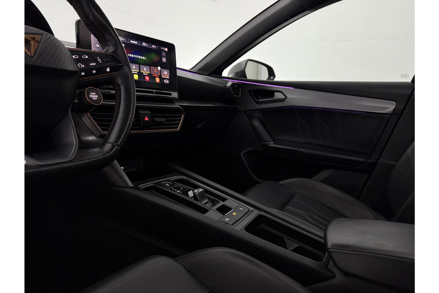 CUPRA Leon 1.4 e-Hybrid VZ Copper Edition 245PK Pano Camera LED Carplay Sfeer Virtual Clima Cruise Navi PDC 19''LMV