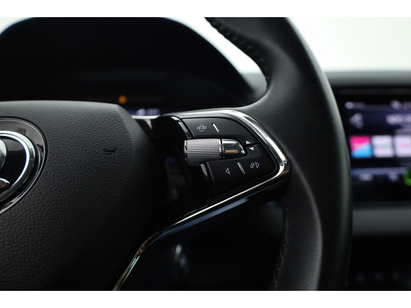 Škoda Karoq 1.5 TSI ACT Style DSG | Navi | Camera | Adapt. Cruise | Stoelverw. | Keyless | Apple CarPlay