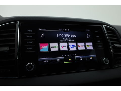 Škoda Karoq 1.5 TSI ACT Style DSG | Navi | Camera | Adapt. Cruise | Stoelverw. | Keyless | Apple CarPlay