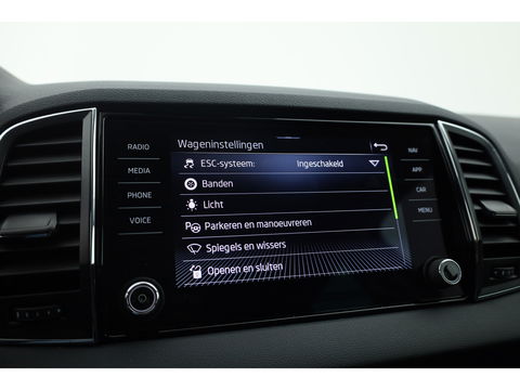 Škoda Karoq 1.5 TSI ACT Style DSG | Navi | Camera | Adapt. Cruise | Stoelverw. | Keyless | Apple CarPlay