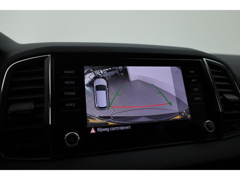 Škoda Karoq 1.5 TSI ACT Style DSG | Navi | Camera | Adapt. Cruise | Stoelverw. | Keyless | Apple CarPlay