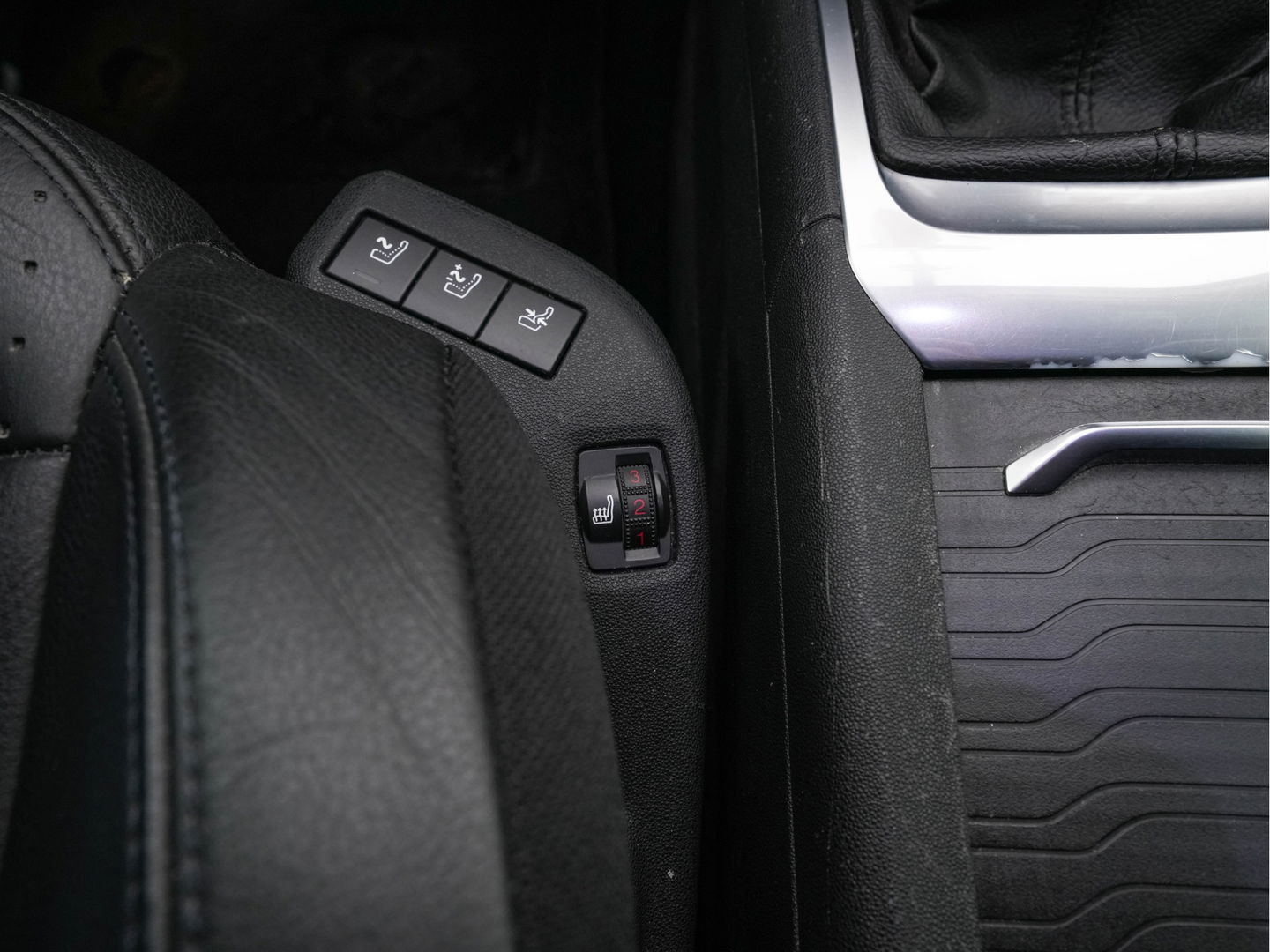 Citroën Grand C4 Picasso 2.0 BlueHDi Intensive [ 7-PERS ] *LUXURY-LEATHER| DIGI-COCKPIT | MEMORY-PACK | CAMERA | KEYLESS | HEATED-MASSAGE-COMFORT-SEATS | INFOTAINMENT-PACK | NAVI-FULLMAP | ECC | TOWBAR | 17''ALU *