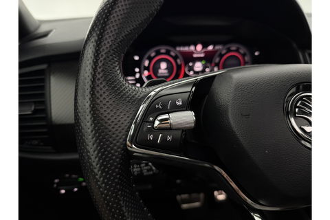 Škoda Kodiaq 1.5 TSI 150PK Sportline 7p Pano LED Sfeer Camera Virtual Carplay Memory Clima Cruise Navi PDC 19''LMV