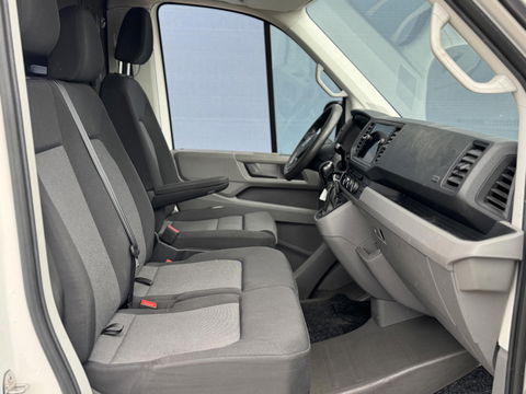 Volkswagen Crafter 35 2.0 TDI L4H3 LAADKLEP / AUTOMAAT / CAMERA / NAVI / CARPLAY