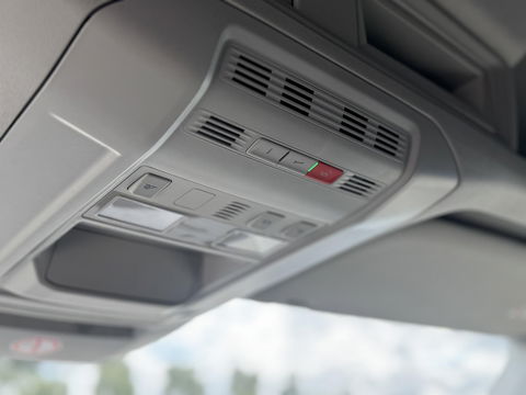 Volkswagen Crafter 35 2.0 TDI L4H3 LAADKLEP / AUTOMAAT / CAMERA / NAVI / CARPLAY
