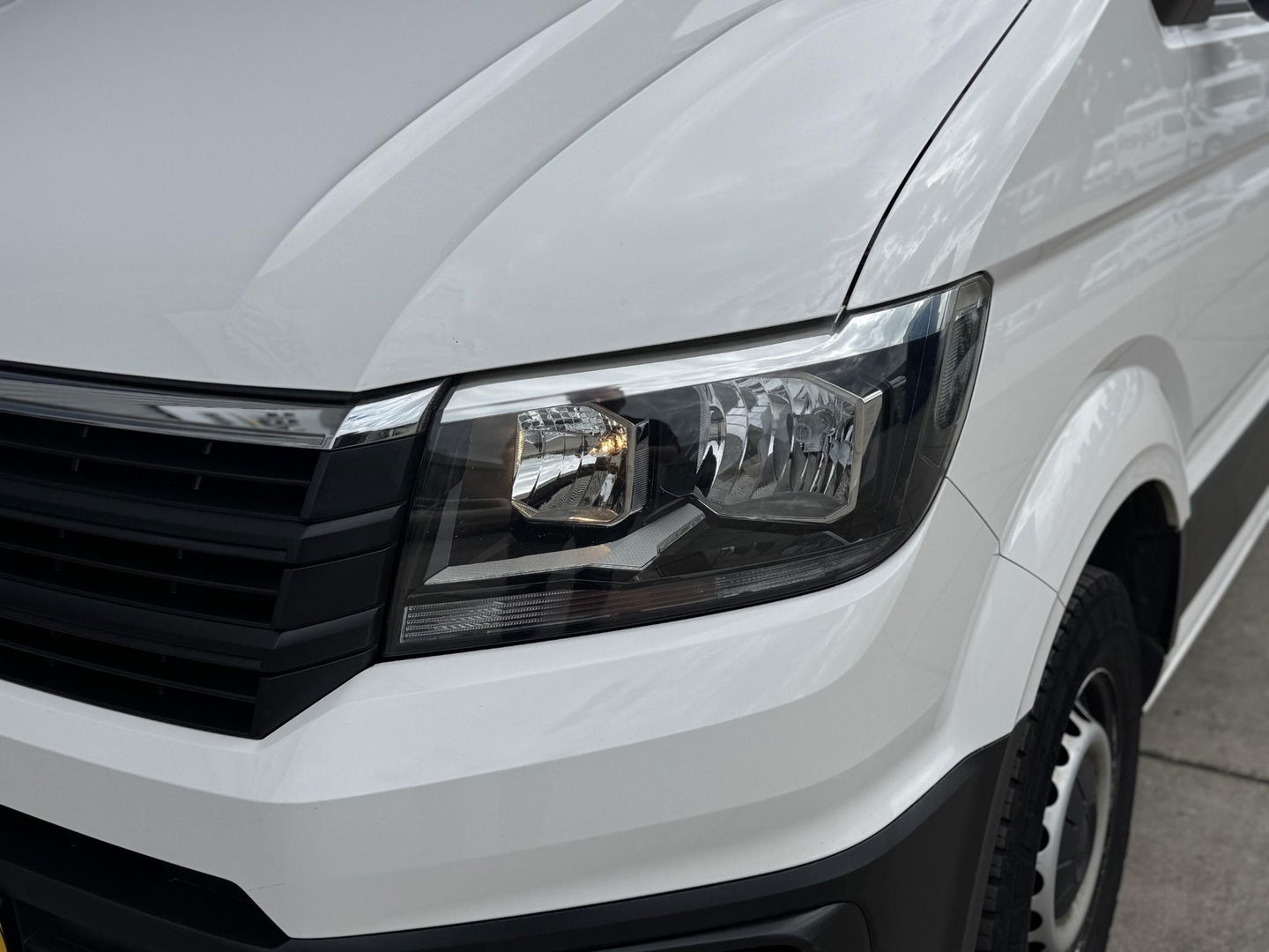 Volkswagen Crafter 35 2.0 TDI L4H3 LAADKLEP / AUTOMAAT / CAMERA / NAVI / CARPLAY