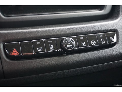 Fiat Ducato MAXI 35 180PK AUT Series 10 Open laadbak BPM VRIJ 10" Navi, Climate, LED!! NR. V01*