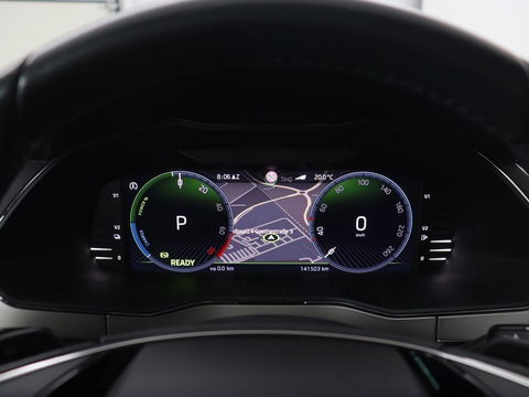 Škoda Superb 1.4 TSI iV Laurin & Klement | Panoramadak | Stoelventilatie | Leder | Camera | Trekhaak | Massage | Adaptive cruise | Virtual Cockpit | Canton Sound | Carplay | 19'' lichtmetalen velgen | PHEV