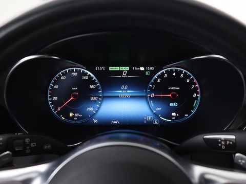 Mercedes-Benz C-Klasse 300e Avantgarde | Panoramadak | Leder Exclusief | Burmester Surround | Stoelverwarming | Camera | Carplay | Dodehoek detectie | Navigatie | Full LED