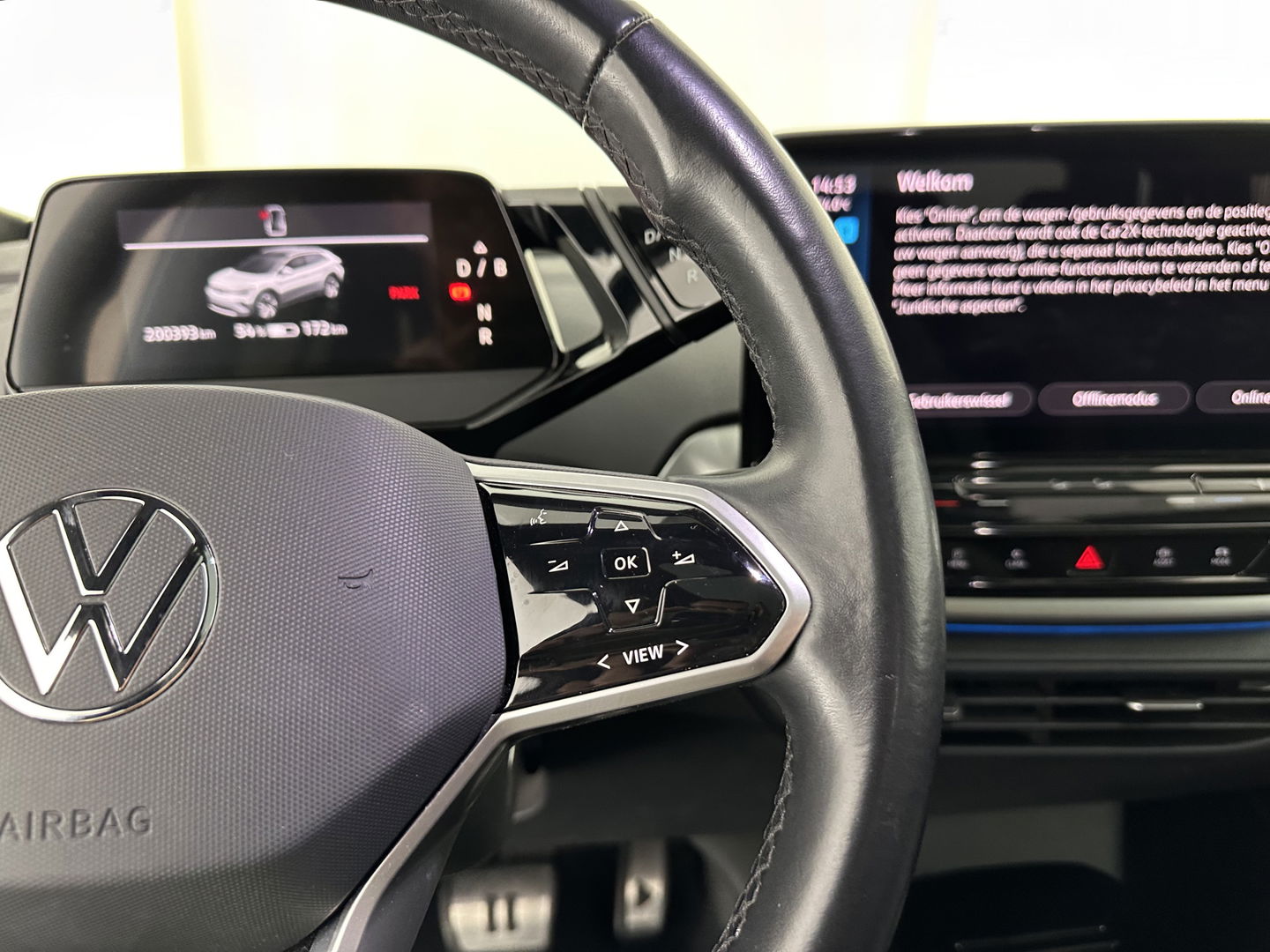 Volkswagen ID.4 First Max 77 kWh [ 3-Fase ] (INCL.BTW) Aut. *PANO | HEAD-UP | 1/2LEATHER | FULL-LED | MEMORY-PACK | TOP-VIEW | BLIND-SPOT | HEATED-SPORTSEATS | DIGI-COCKPIT | DAB+ | 21''ALU*