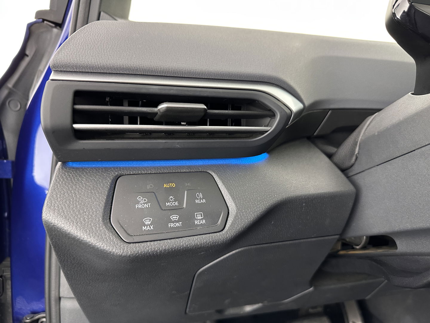 Volkswagen ID.4 First Max 77 kWh [ 3-Fase ] (INCL.BTW) Aut. *PANO | HEAD-UP | 1/2LEATHER | FULL-LED | MEMORY-PACK | TOP-VIEW | BLIND-SPOT | HEATED-SPORTSEATS | DIGI-COCKPIT | DAB+ | 21''ALU*