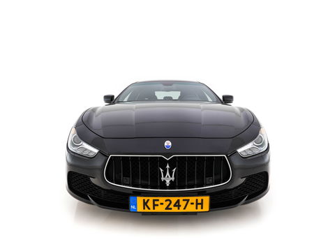 Maserati Ghibli 3.0 S Q4 Sports-Pack Aut. *LUXURY-LEATHER | BI-XENON | HARMAN/KARDON-SOUNDSYTEM | NAVI-FULLMAP | HEATED-SPORTSEATS | SHIFT-PADDLES | KEYLESS | CAMERA | ECC | PDC | CRUISE | 21''ALU*