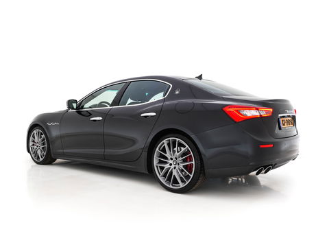 Maserati Ghibli 3.0 S Q4 Sports-Pack Aut. *LUXURY-LEATHER | BI-XENON | HARMAN/KARDON-SOUNDSYTEM | NAVI-FULLMAP | HEATED-SPORTSEATS | SHIFT-PADDLES | KEYLESS | CAMERA | ECC | PDC | CRUISE | 21''ALU*