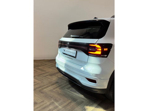 Volkswagen T-Cross 1.0 TSI R-Line KEYLESS CAM BEATS