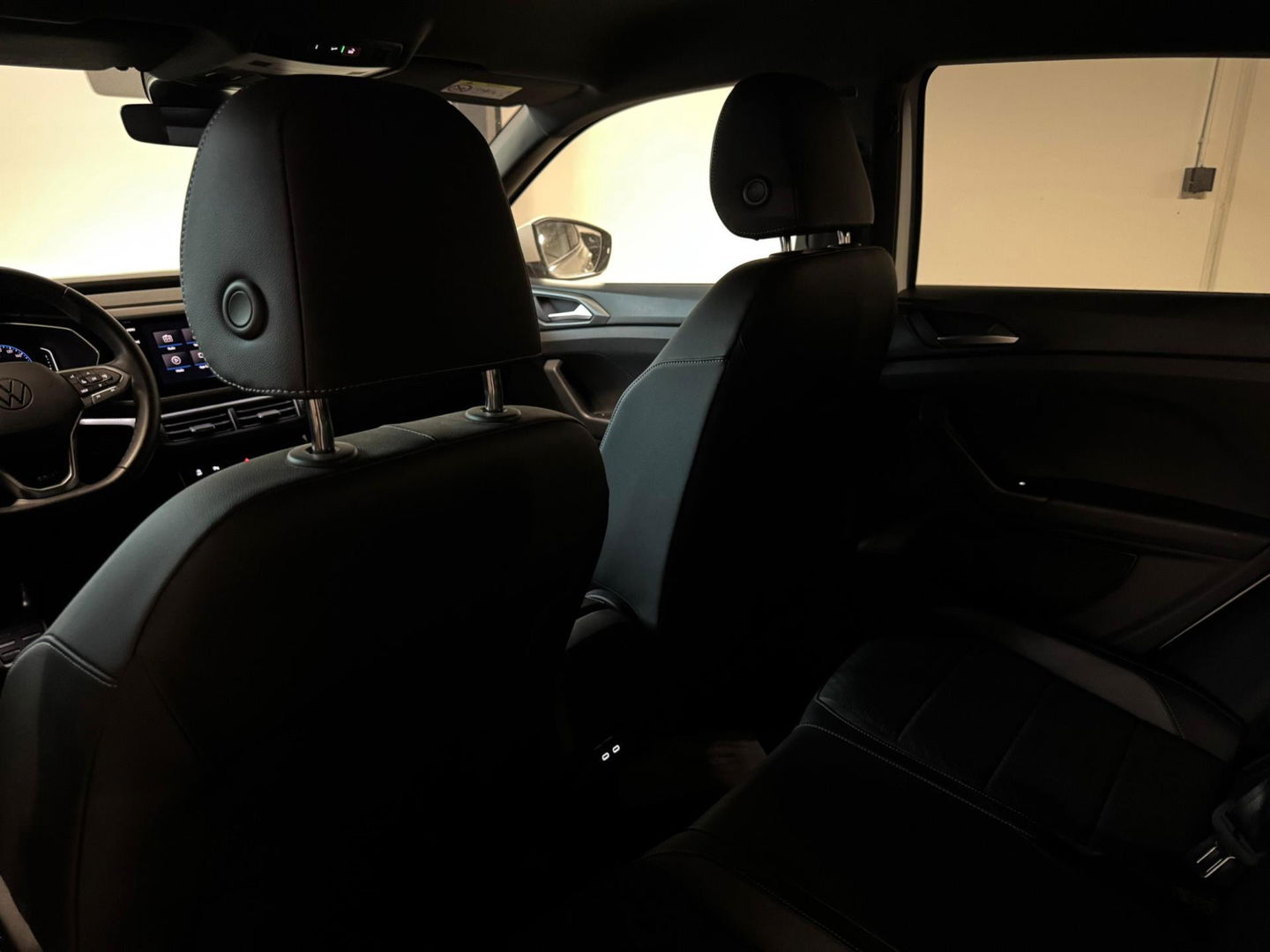 Volkswagen T-Cross 1.0 TSI R-Line KEYLESS CAM BEATS