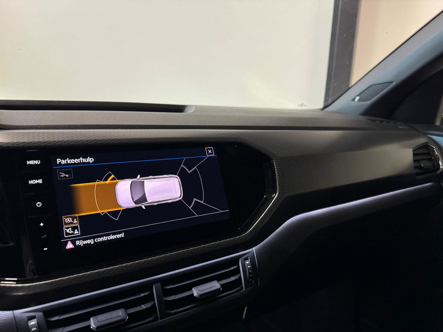 Volkswagen T-Cross 1.0 TSI R-Line KEYLESS CAM BEATS