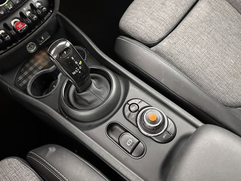 MINI Clubman 1.5 Cooper Chili Aut. *1/2LEATHER | FULL-LED | KEYLESS | NAVI-FULLMAP | SPORT-SEATS | ECC | PDC | CRUISE | 18''ALU*