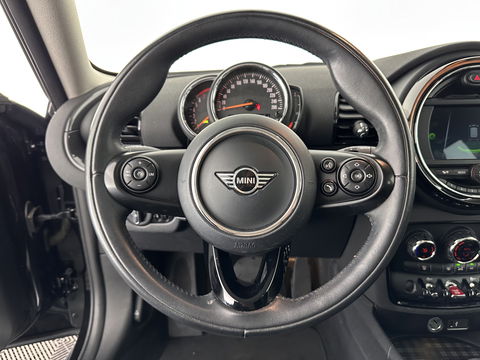 MINI Clubman 1.5 Cooper Chili Aut. *1/2LEATHER | FULL-LED | KEYLESS | NAVI-FULLMAP | SPORT-SEATS | ECC | PDC | CRUISE | 18''ALU*