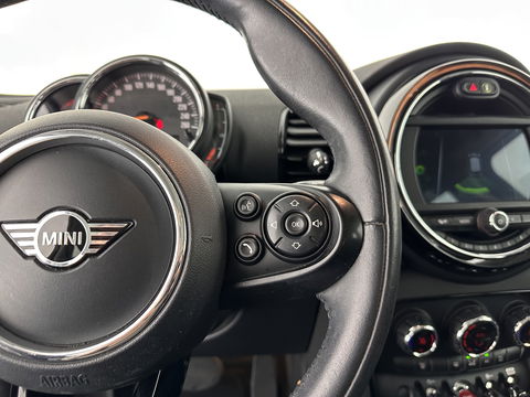 MINI Clubman 1.5 Cooper Chili Aut. *1/2LEATHER | FULL-LED | KEYLESS | NAVI-FULLMAP | SPORT-SEATS | ECC | PDC | CRUISE | 18''ALU*