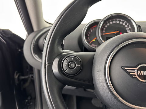 MINI Clubman 1.5 Cooper Chili Aut. *1/2LEATHER | FULL-LED | KEYLESS | NAVI-FULLMAP | SPORT-SEATS | ECC | PDC | CRUISE | 18''ALU*