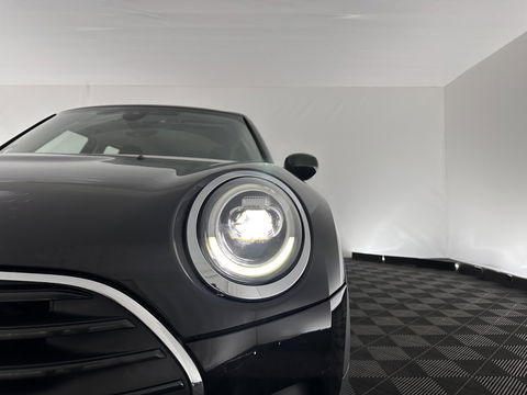 MINI Clubman 1.5 Cooper Chili Aut. *1/2LEATHER | FULL-LED | KEYLESS | NAVI-FULLMAP | SPORT-SEATS | ECC | PDC | CRUISE | 18''ALU*